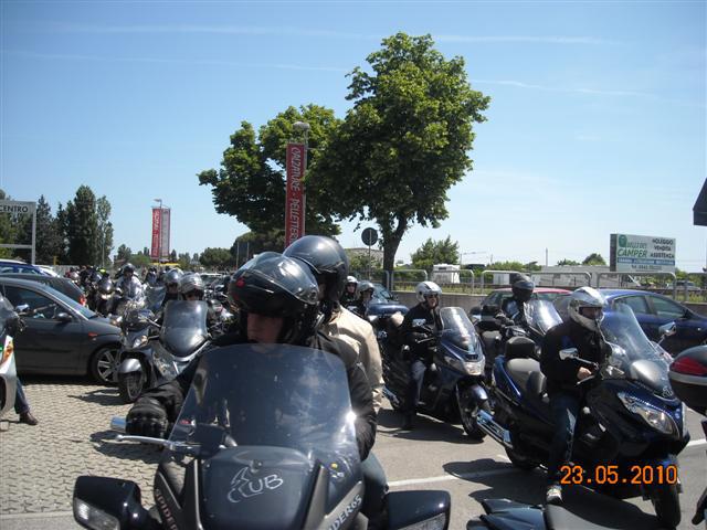 raduno di Rimini 2010.jpg