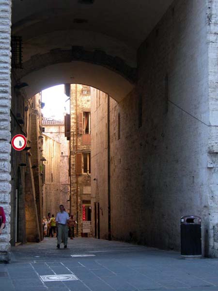 vicolo Perugia.jpg