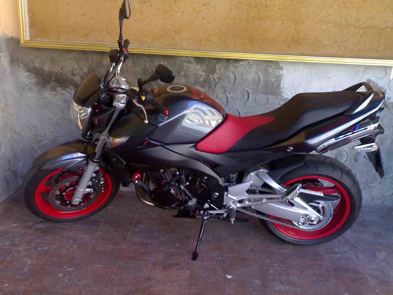 gsr600.jpg